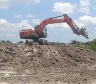 Excavator long arm